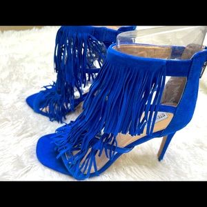 Steve Madden Fringly suede sandal Size 11